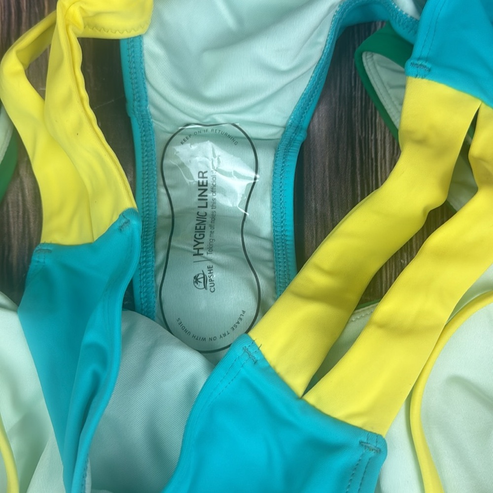 Color-block Bikini- Size Medium - Picture 5 of 6